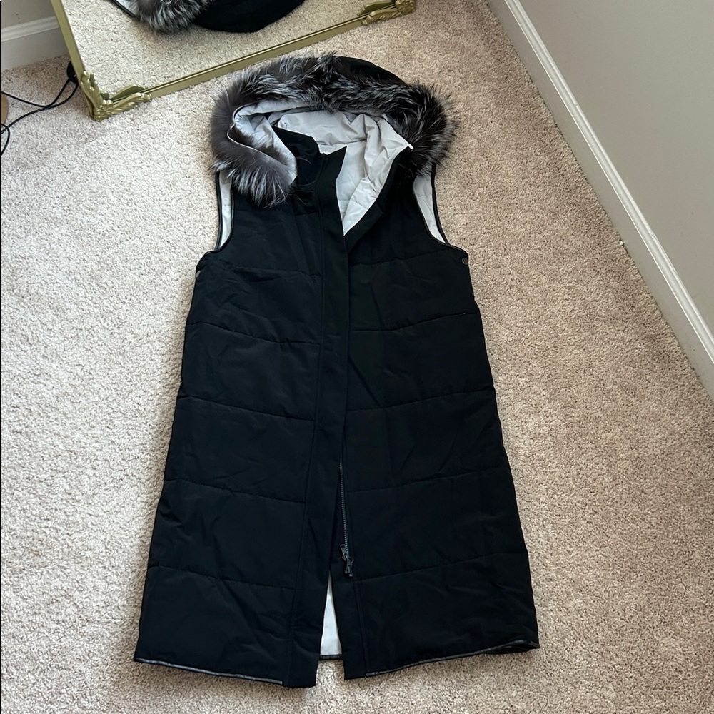 Fix Fur trim, goose down vest. M